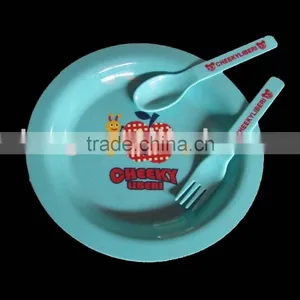 Plastic Plate in Different Color thumbnail-1