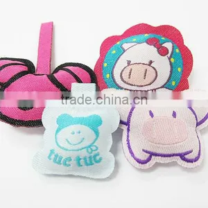 3D Damask Woven Label With Cotton-filling thumbnail-1