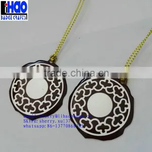 Metal Hang Tag ,epoxy Tag With Gold Bungee Cord thumbnail-1