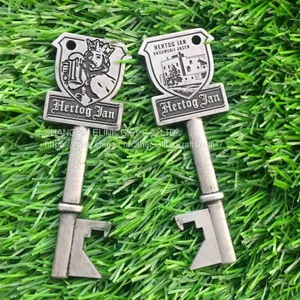 BSCI Factory Zinc Alloy Bottle Opener Vintage Key Bottle Opener thumbnail-1