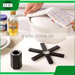 Multipurpose Plastic Foldable Storage Bin Non-slip Bowl Pot Drink Heat Insulation Pad Table Cup Coasters Mat Placemat Coaster thumbnail-2