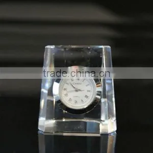 2016 Small Crystal Souvenir Clock thumbnail-1