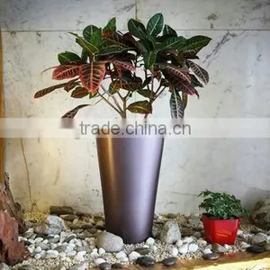 Balcony Planter Window Flower Box thumbnail-1