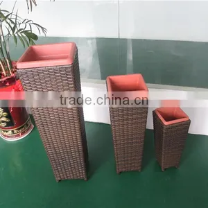 Hot Sale Outdoor 3 Pics Rattan Flowerpot Sets Garden Supplies thumbnail-1
