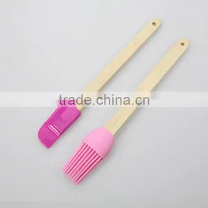 Cake Cream Solid Silicone Spatula Mixing Batter Scraper Brush Silicone Kitchen Tool thumbnail-1