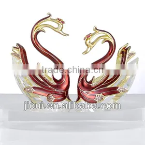 Zinc Alloy Crystal Swan Good Gift for Wedding thumbnail-1