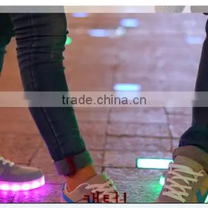 2016 New Style Led Light up Kids Shoes thumbnail-2