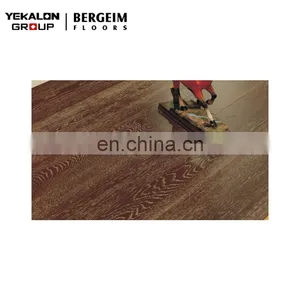 Hot Selling China Indoor Waterproof Solid Parquet Oak Tiles Hard Laminated Wooden Flooring Prices thumbnail-3