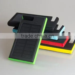 AWC940 Waterproof 8000mAh Solar Cell Power Bank With Holder 3.7v Mobile Phone Battery Portable Battery Charger thumbnail-3
