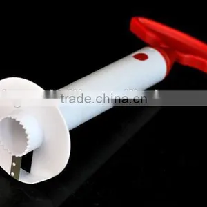 Pineapple Peeler, Kitchen Gadget, Pineapple Peeler, Plastic Pineapple is Creative thumbnail-2