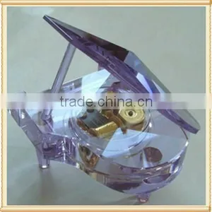 Wedding Favors Artificial K9 Crystal Piano Miniature Music Box thumbnail-1