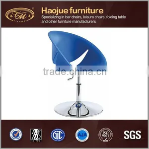 Plastic Chair thumbnail-1