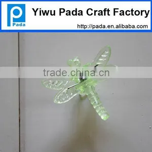Green Dragonfly Flower Support Clip thumbnail-1