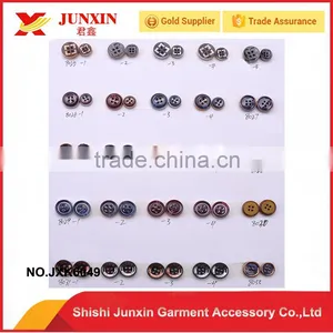 China Cheap Wholesale OEM Quality Plastic Sewing Button thumbnail-1