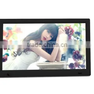 New Products 32inch Battery Operated Lcd Video Player Digital Photo Frame for SuperStore Advertising thumbnail-5