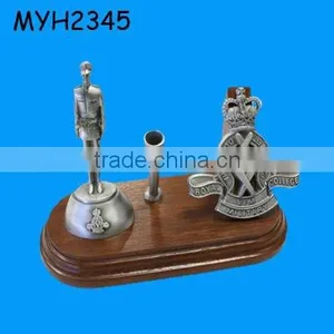 Special Design Polyresin Office Desk Set for Sale thumbnail-1