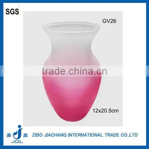 Elegant Glass Decorative Vase thumbnail-1