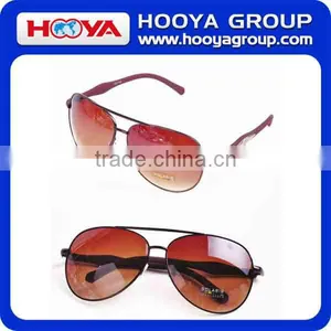 Italy Design Cheap UV400 Protection Sunglasses thumbnail-1