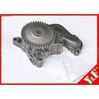 S6D108-1 Oil Pump / Excavator Engine Parts Oil Pump For PC300-6 / 6221-53-1101 thumbnail-1