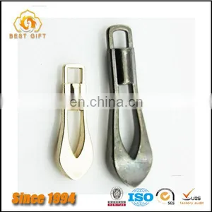 Guangdong Factory Wholesale Custom Garment Accessories Jacket Metal Logo Zipper Pulls thumbnail-6