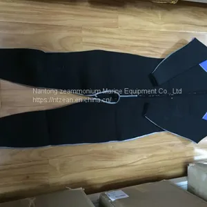 Diving Equipment Wet Suit thumbnail-2