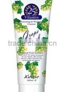 Fruit Essence Moisturizing & Whitening Facial Scrub thumbnail-1