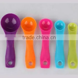Wholesale Measuring Spoon Set Colorful ABS Set of 5pieces Measuring Spoons Teaspoon Baking Tools Spoon Set thumbnail-3