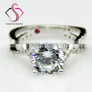 Round Brilliant Cut Moissanite 2CT 8.0mm Center 14k 18k White Yellow Gold Diamond Engagement Ring thumbnail-1
