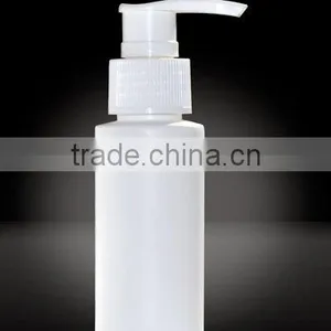 Plastic Spray Bottle thumbnail-1