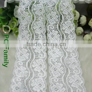 6.8cm White Stretch Lace thumbnail-1