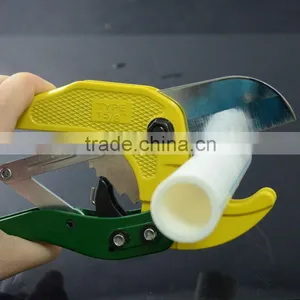 High Quality Plastic PVC/PPR Pipe Cutter thumbnail-1