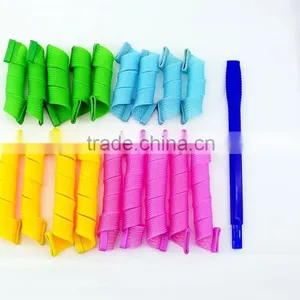 Twist Magic Plastic Hair Curler thumbnail-4