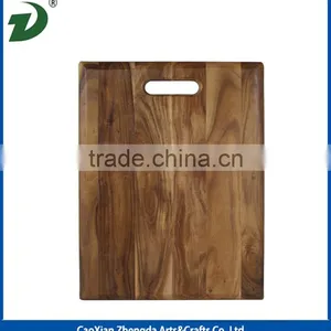 Paddle Shape Wood Cutting Board thumbnail-4