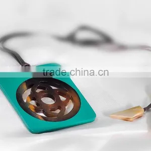 Buffalo Horn Necklace With Lacquered Finishing thumbnail-3