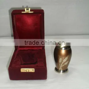 Brass Keepsake thumbnail-1