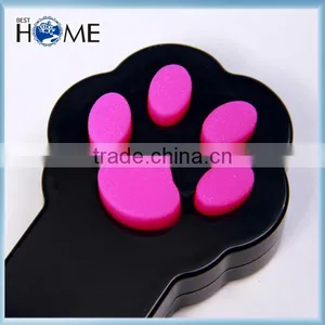 Paw Shaped Electric Laser Cat Toy Laser Cat Toy With Cartoon Shape thumbnail-6
