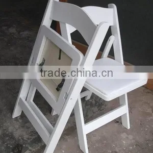 Hot Sale Wedding Wood Folding Chair thumbnail-3