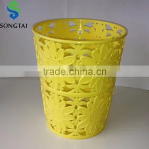 Decorative Flower Pattern Trash Can thumbnail-1