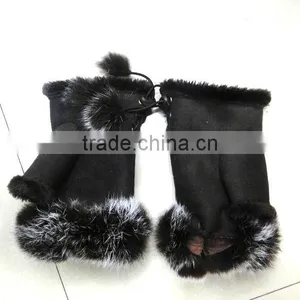 Chic Winter Glove thumbnail-1