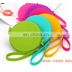 Cartoon Shape Round Mini Money Bag Assort Coin Bank Fish Shape Girls Clutch Silicone Wallet Wristlet Purse thumbnail-2