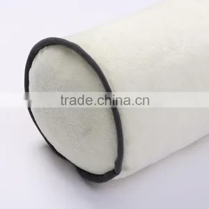 Microfiber & Spray Bond Cylinder-shaped Heating Pillow thumbnail-2