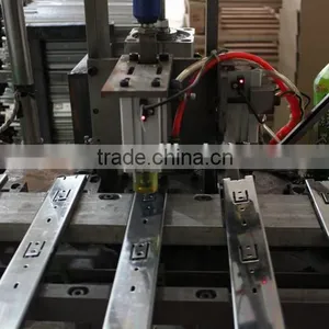 Full Automatic Drawer Slide Assemble Machine thumbnail-5