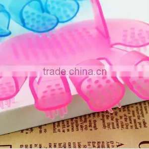 Hot Silicone Pet Bath Massage Brush Pet Bathing Brush / Clean Brush Dog Massage Brush / Pet Bath Brush thumbnail-3