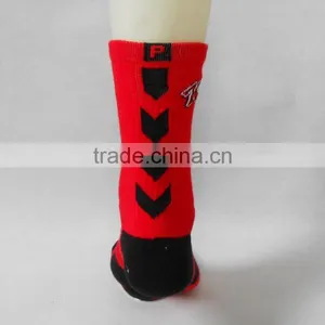 Customs Knitted Cotton Sports Elite Socks thumbnail-4