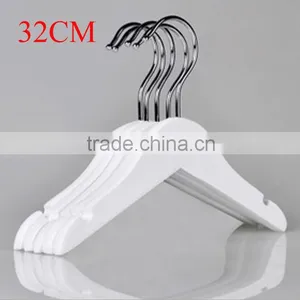 Non-slip White Children Wooden Hangers thumbnail-4