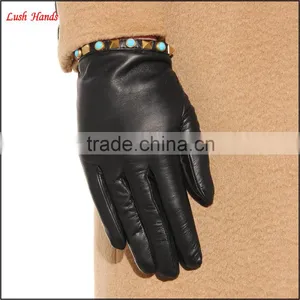 Black Basic Tight Rockstud Leather Gloves for Women thumbnail-1