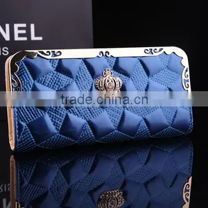 Europe Fashion Crown Emboss Women Patent Leather Wallet thumbnail-5