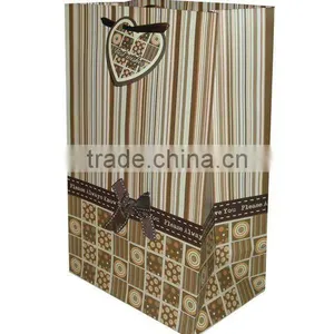 Custom Design Wedding Paper Gift Bag thumbnail-1