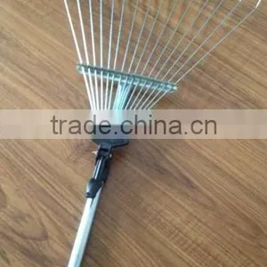 15 Teeth Telescope Handle Steel Garden Rake thumbnail-5