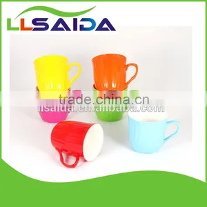 Mugs and Cups With Bright Colors Liling Saida Glazed Ceramic Mugs thumbnail-1